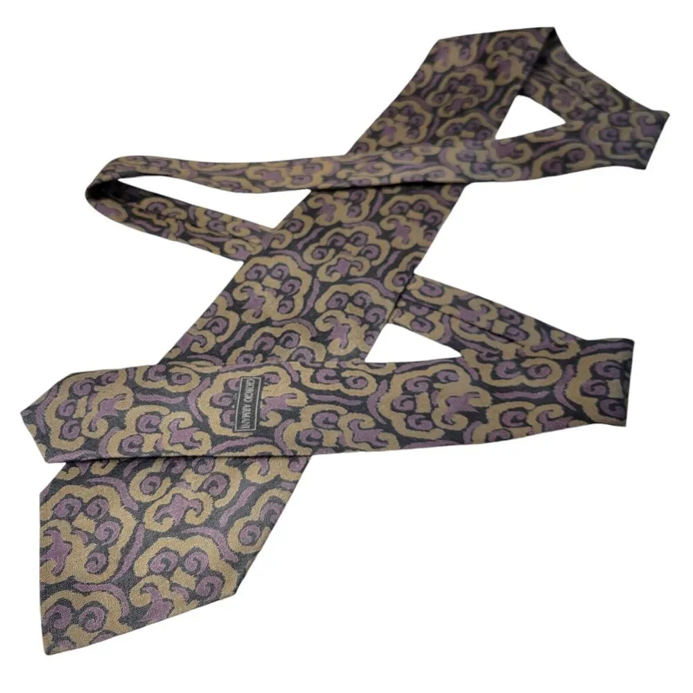 Giorgio Armani‎ Vintage Purple Tan Black Abstract Paisley Necktie Italy 56 1/2